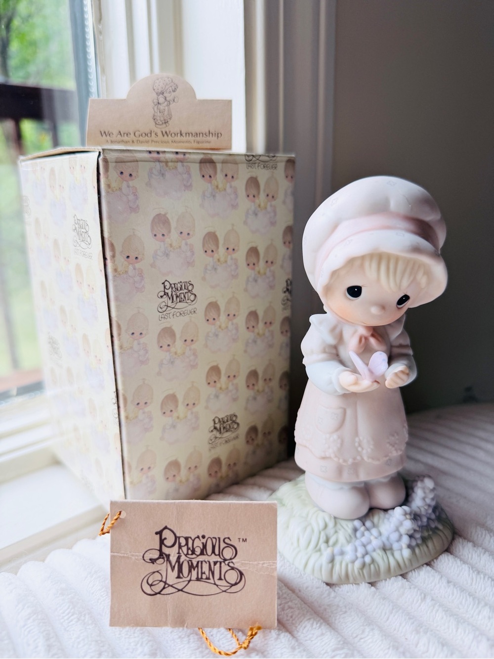 1982 Precious Moments ‘We Are God’s Workmanship’ w Tags & Original Box 💝Like New